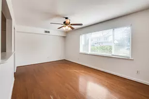 14423 Sunrose Ln, Farmers Branch, TX 75234 - Photo 11