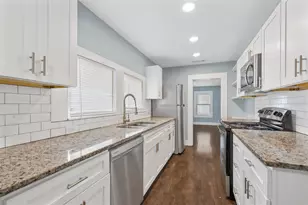 207 W Heard St, Cleburne, TX 76033 - Photo 5