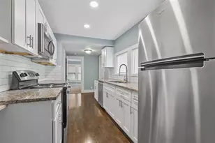 207 W Heard St, Cleburne, TX 76033 - Photo 3