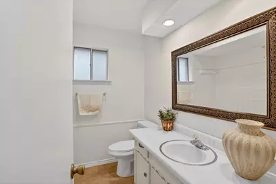 2132 Sandy Lane, Irving, TX 75060 - Photo 9
