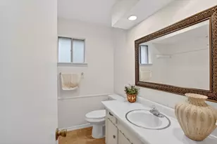 2132 Sandy Ln, Irving, TX 75060 - Photo 9