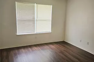 1512 Parrot Ct, DeSoto, TX 75115 - Photo 9