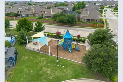 8312 Fawn Creek Drive, Fort Worth, TX 76123 - Photo 7