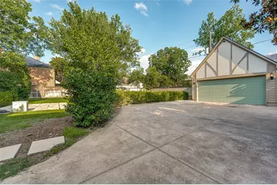 4329 Lorraine Avenue, Highland Park, TX 75205 - Photo 25