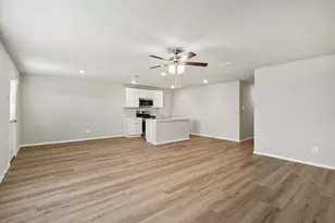 16616 Port Arthur Pl, Fort Worth, TX 76247 - Photo 3