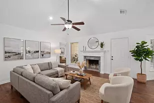 13930 Briarwood Ct, Azle, TX 76020 - Photo 11