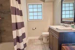 604 Cooper St, Ennis, TX 75119 - Photo 13