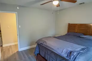 604 Cooper St, Ennis, TX 75119 - Photo 17