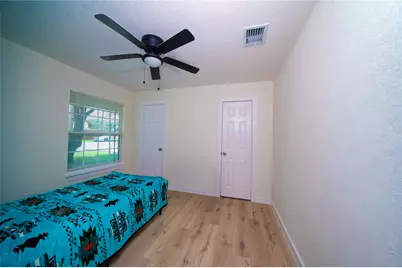 107 W Purdom Avenue, Alvarado, TX 76009 - Photo 9