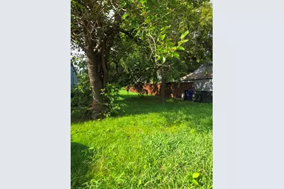 514 W Avenue F, Garland, TX 75040 - Photo 1