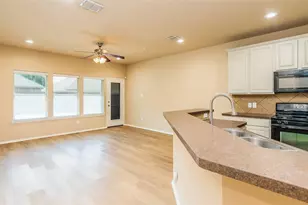1405 Samantha Creek Dr, Little Elm, TX 75068 - Photo 3