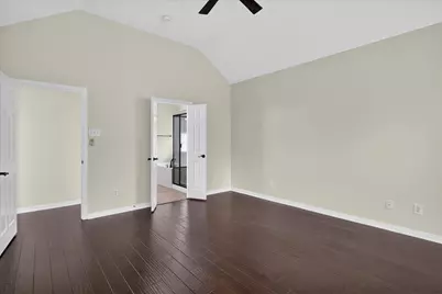 2644 Coral Cove Drive, Grand Prairie, TX 75054 - Photo 11