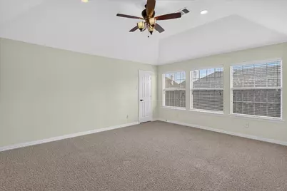 2644 Coral Cove Drive, Grand Prairie, TX 75054 - Photo 15
