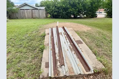 407 S Lamar Street, Eastland, TX 76448 - Photo 37