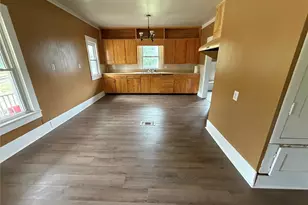 407 S Lamar St, Eastland, TX 76448 - Photo 9