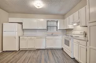 6321 Richland Plaza Dr, North Richland Hills, TX 76180 - Photo 3