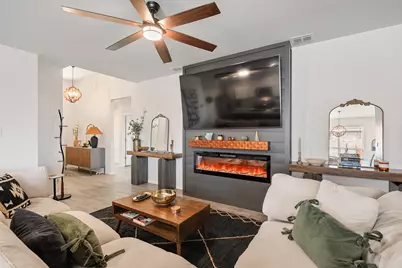 8569 Big Apple Dr, Fort Worth, TX 76179 - Photo 3