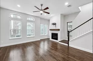 1367 Branchwood Pl, Dallas, TX 75215 - Photo 11