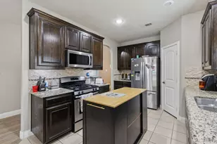 1108 Central Village Dr, Denton, TX 76210 - Photo 7