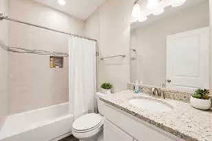 411 N Dwight Ave, Dallas, TX 75211 - Photo 17