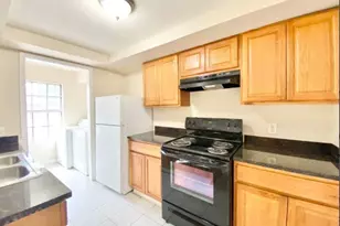 8001C Rothington Rd, Dallas, TX 75227 - Photo 9