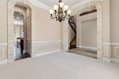 4136 Choctaw Drive, Carrollton, TX 75010 - Photo 5