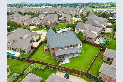 4136 Choctaw Drive, Carrollton, TX 75010 - Photo 39