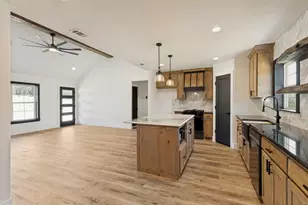 271 Rolling Rnch Blvd, Alvord, TX 76225 - Photo 9