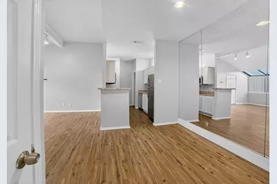 2101 Count Fleet Drive #511, Arlington, TX 76011 - Photo 5