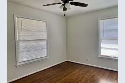 425 Bondstone Drive, Dallas, TX 75218 - Photo 5