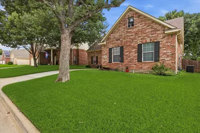 523 Clancy Lane, Lake Dallas, TX 75065 - Photo 3