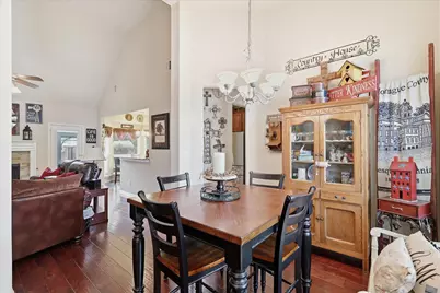 523 Clancy Lane, Lake Dallas, TX 75065 - Photo 7