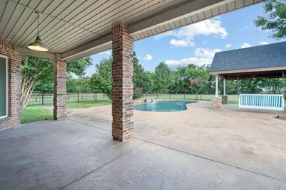 2505 Winthrop Hill Road, Denton, TX 76226 - Photo 31