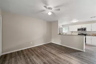 609 N Norma Dr, Lacy Lakeview, TX 76705 - Photo 7