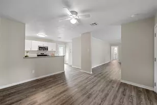 609 N Norma Dr, Lacy Lakeview, TX 76705 - Photo 9