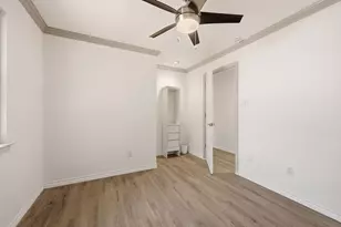 2417 Muret St, Irving, TX 75062 - Photo 17