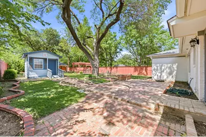 2417 Muret Street, Irving, TX 75062 - Photo 21
