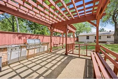 2417 Muret Street, Irving, TX 75062 - Photo 27