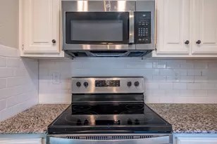 1607 College Pkwy, Lewisville, TX 75077 - Photo 11