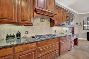 2313 Sandstone Ct, Burleson, TX 76028 - Photo 11