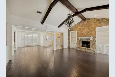 1404 Paisley Drive, Arlington, TX 76015 - Photo 3