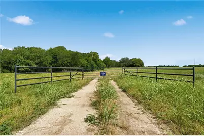 Tract 1 Fm 2114, Abbott, TX 76621 - Photo 5