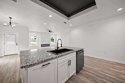 3005 Hanna Avenue, Fort Worth, TX 76106 - Photo 9