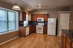 3913 Chimney Rock Dr, Denton, TX 76210 - Photo 3
