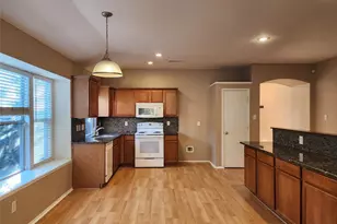 3913 Chimney Rock Dr, Denton, TX 76210 - Photo 7