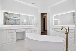 1201 Bluff Springs Dr, Fort Worth, TX 76052 - Photo 25