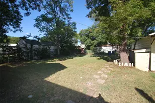 6918 Lockheed Ave, Dallas, TX 75209 - Photo 9