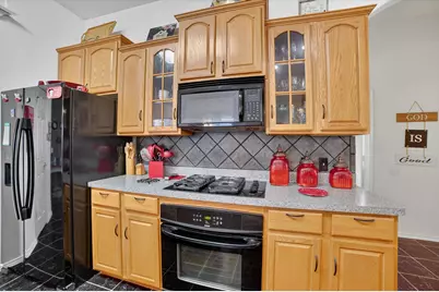909 Trinity Drive, Lancaster, TX 75146 - Photo 13