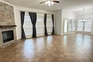 5852 Windy Meadow Ln, Grand Prairie, TX 75052 - Photo 27