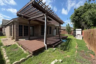5852 Windy Meadow Ln, Grand Prairie, TX 75052 - Photo 31